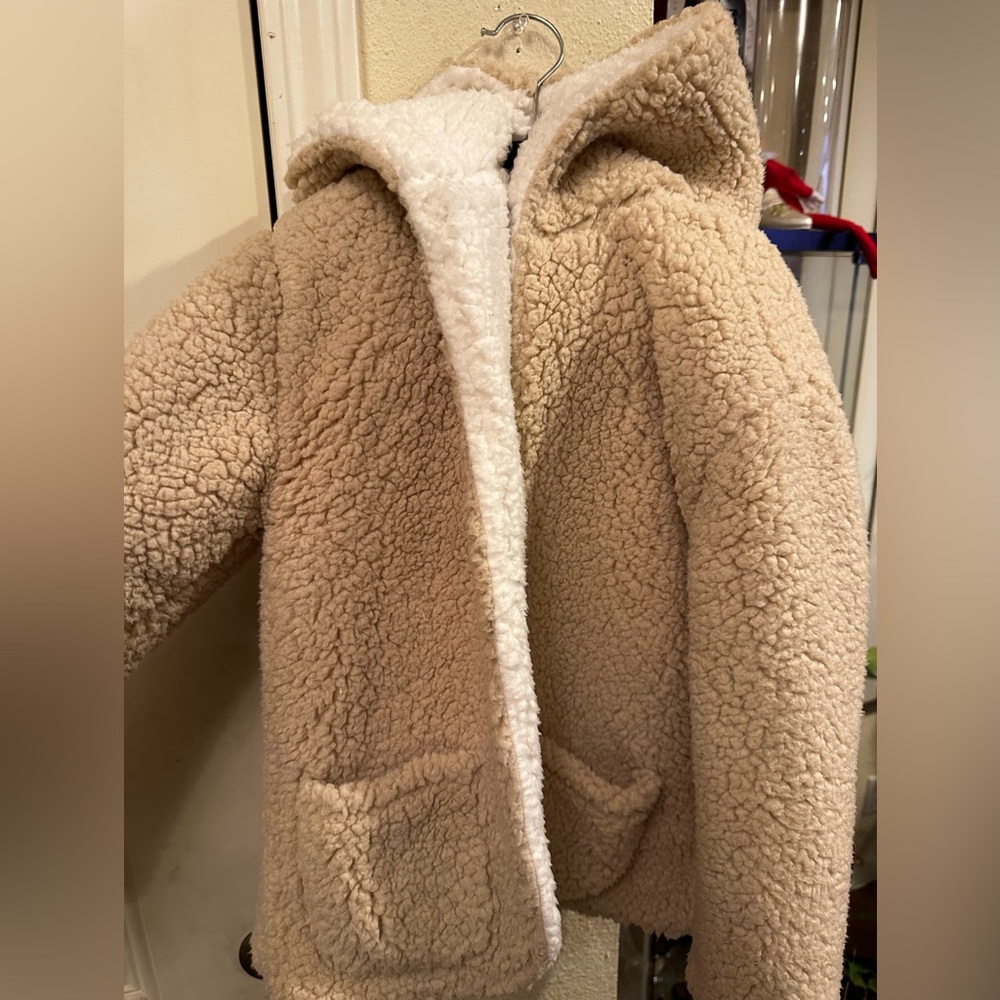 Kid Sherpa tan and white coat